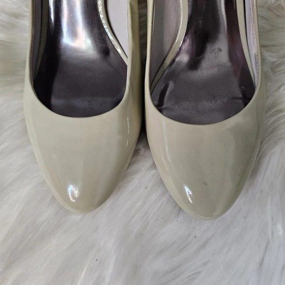 COACH Nala Patent Leather Round Toe Pumps Heel Size 7.5 - Picture 9 of 10